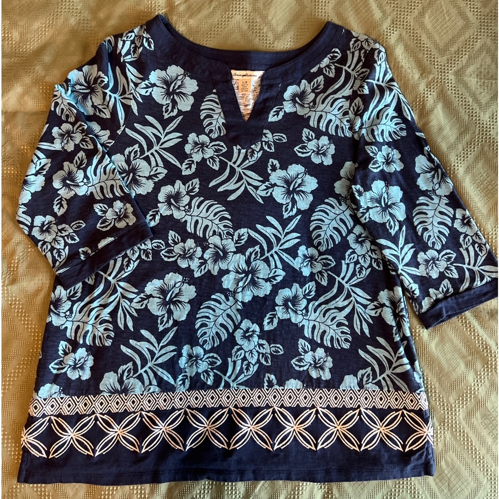 Tommy Bahama large navy blue floral embroidered blouse
